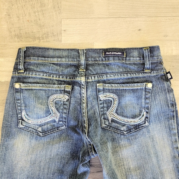 Rock and Republic Bootcut Jeans - Picture 3 of 7